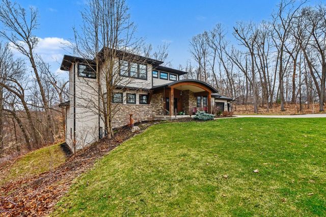 3531 Capitol Ridge Court NE, Grand Rapids, MI 49525