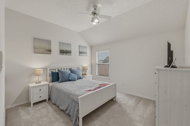 7612 Oak Knoll Drive, North Richland Hills, TX 76182