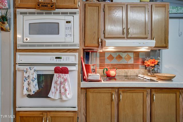 192 Stage Road, Kingsport, TN 37664