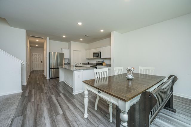 4469 Ocean Farm Drive, Summerville, SC 29485