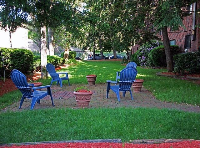 50 Water St 17, Medford, MA 02155