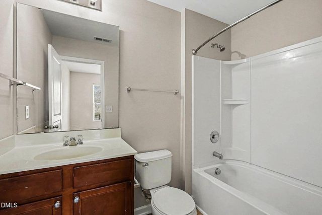 2905 Berkeley Springs, Raleigh, NC 27616