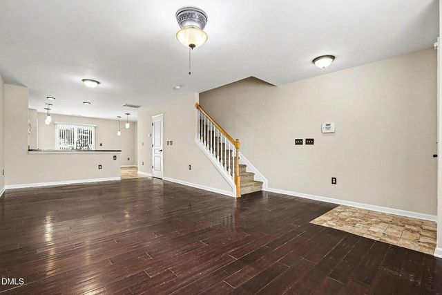 2905 Berkeley Springs, Raleigh, NC 27616