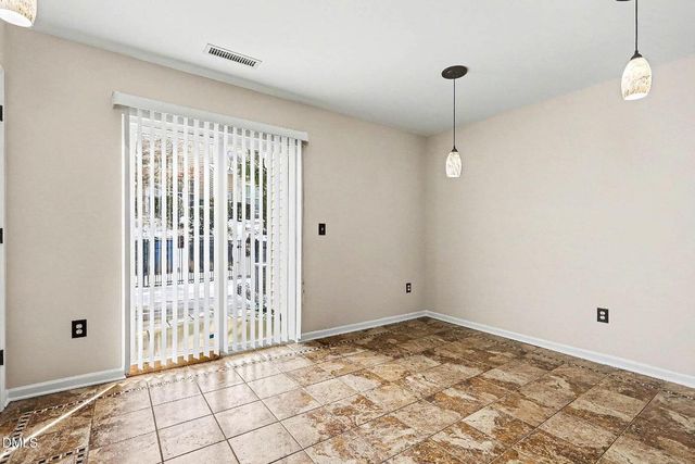 2905 Berkeley Springs, Raleigh, NC 27616