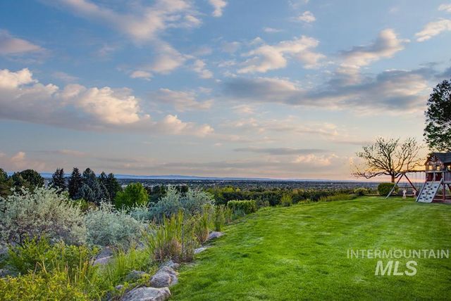 2397 N Overview Pl, Boise, ID 83702