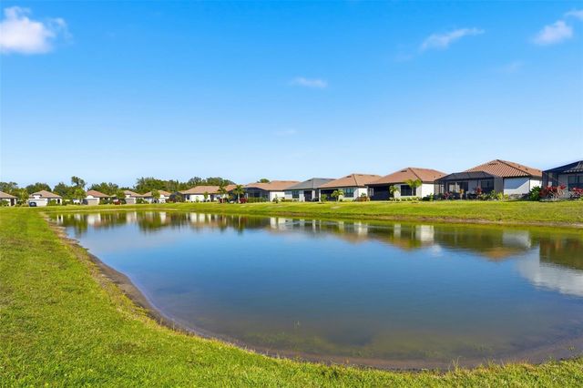 11104 DEVONBRIDGE DRIVE, Palmetto, FL 34221