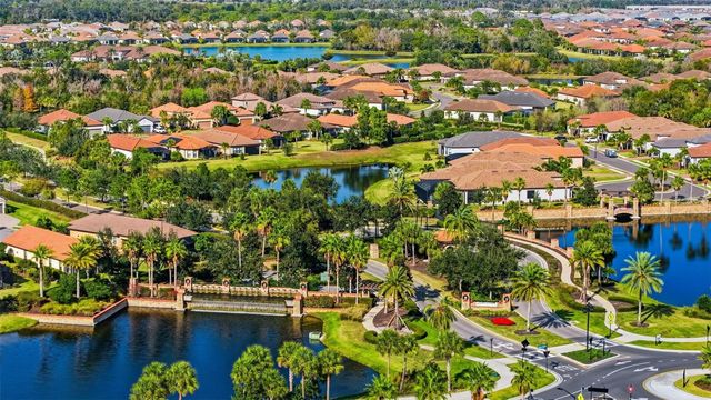 11104 DEVONBRIDGE DRIVE, Palmetto, FL 34221