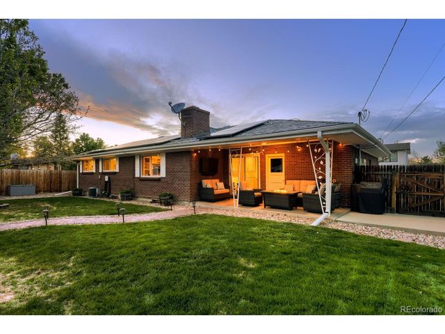 6112 W 63rd Ave, Arvada, CO 80003