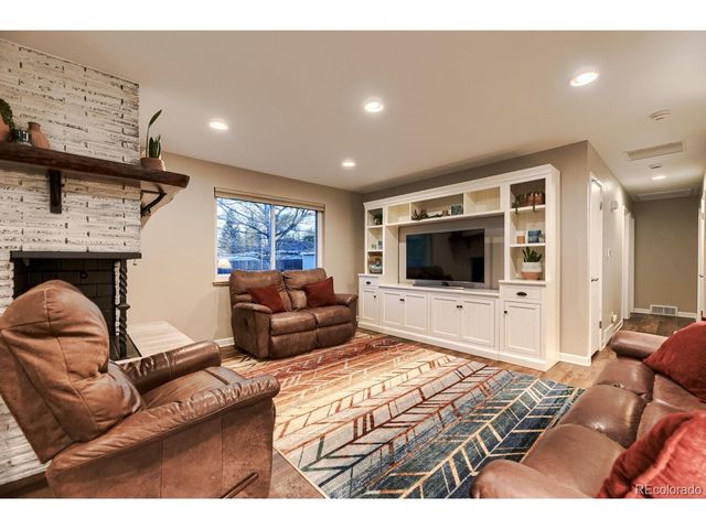 6112 W 63rd Ave, Arvada, CO 80003