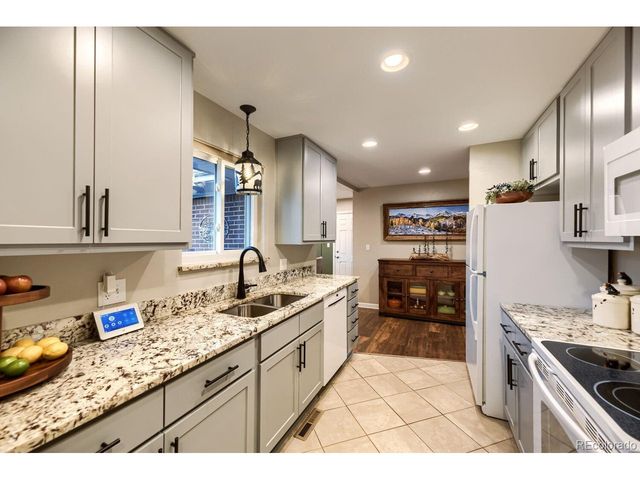6112 W 63rd Ave, Arvada, CO 80003
