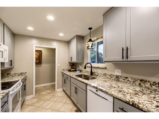 6112 W 63rd Ave, Arvada, CO 80003