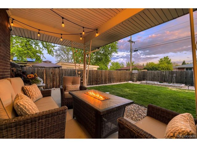 6112 W 63rd Ave, Arvada, CO 80003