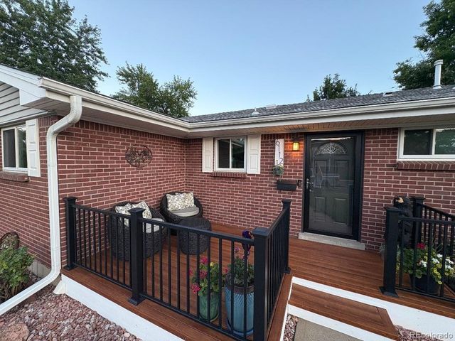 6112 W 63rd Ave, Arvada, CO 80003