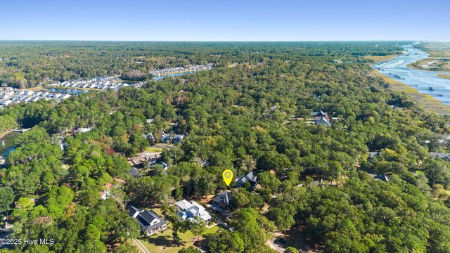 1304 Harbour Watch SW, Calabash, NC 28467