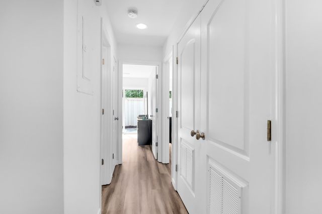 202 Waterwood Drive, Goose Creek, SC 29445