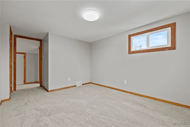 380 Roncroff Drive, North Tonawanda, NY 14120