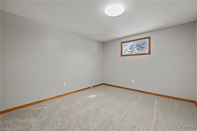 380 Roncroff Drive, North Tonawanda, NY 14120