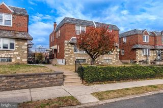 7612 LARGE ST, Philadelphia, PA 19152