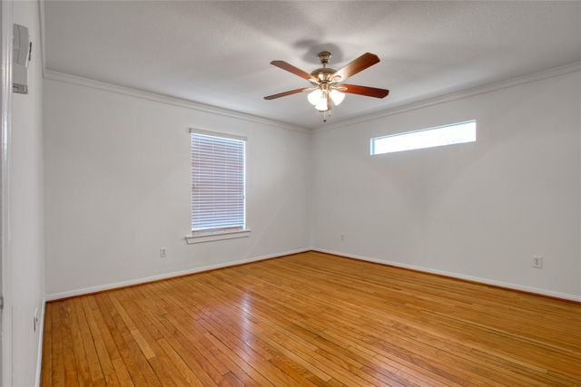 905 Kern Street, Houston, TX 77009