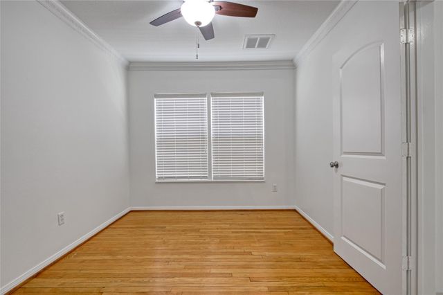 905 Kern Street, Houston, TX 77009