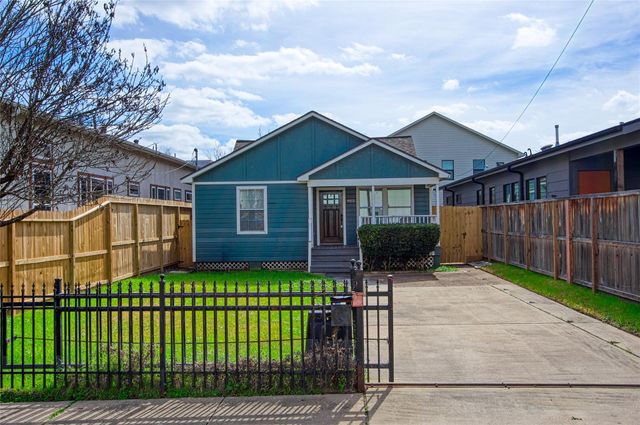 905 Kern Street, Houston, TX 77009