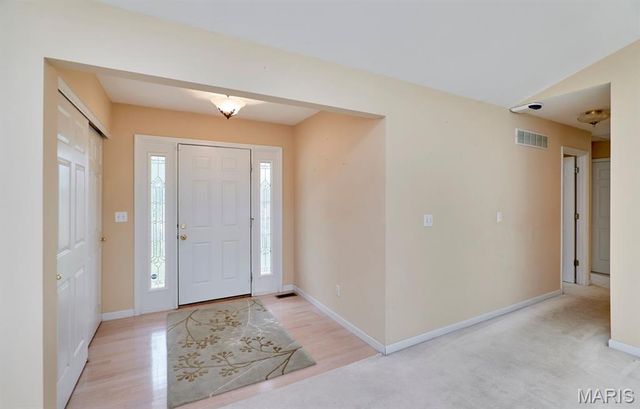 1516 Hibernation Hollow, Wentzville, MO 63385