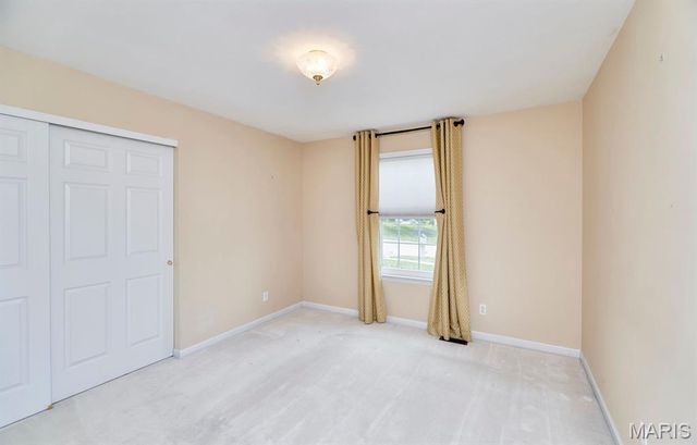1516 Hibernation Hollow, Wentzville, MO 63385