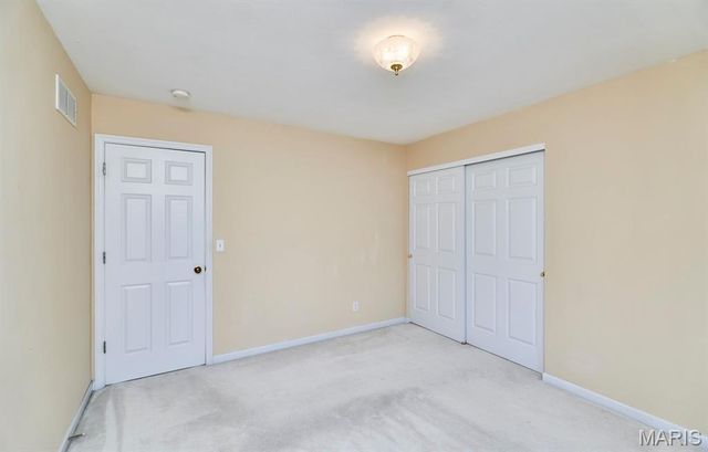 1516 Hibernation Hollow, Wentzville, MO 63385