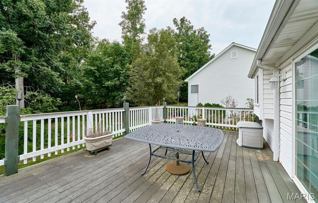 1516 Hibernation Hollow, Wentzville, MO 63385