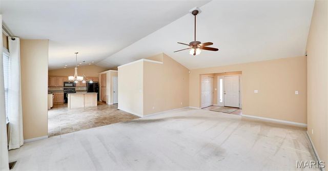 1516 Hibernation Hollow, Wentzville, MO 63385