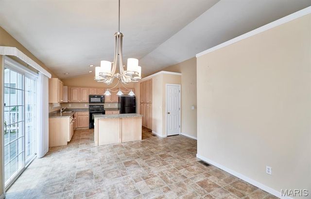 1516 Hibernation Hollow, Wentzville, MO 63385