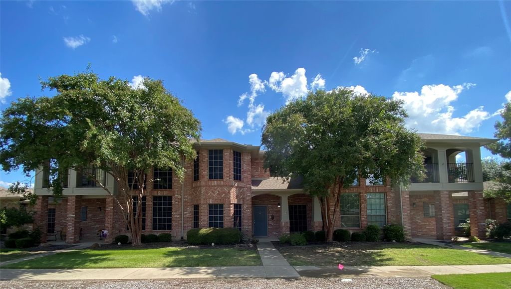 575 S Virginia Hills Drive 303, Mckinney, TX 75072