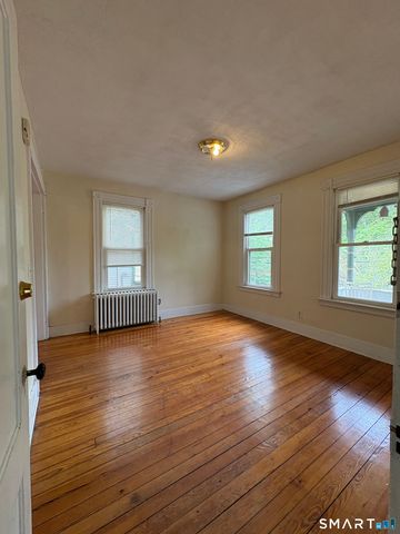 211 Norton Street Floor 2, New Haven, CT 06511