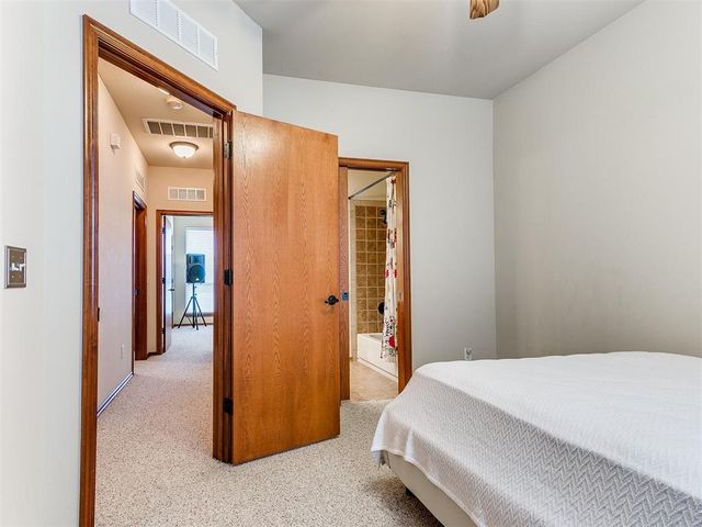 4701 Wellington Lake Drive, Norman, OK 73026