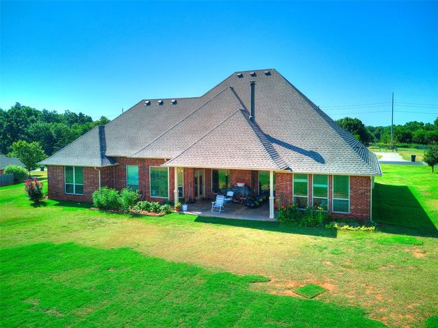 4701 Wellington Lake Drive, Norman, OK 73026