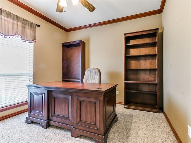 4701 Wellington Lake Drive, Norman, OK 73026