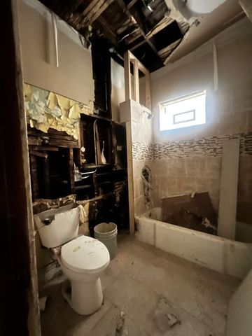 6123 S Laflin Street, Chicago, IL 60636