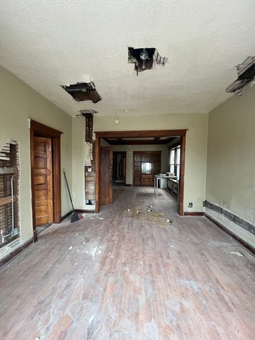 6123 S Laflin Street, Chicago, IL 60636