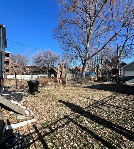 6123 S Laflin Street, Chicago, IL 60636