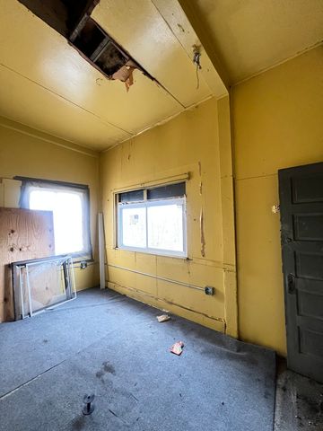 6123 S Laflin Street, Chicago, IL 60636