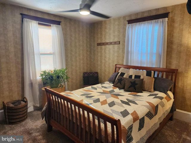 11005 KREIGHBAUM RD, Corriganville, MD 21524