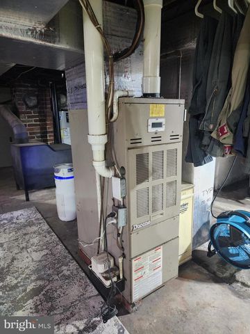 11005 KREIGHBAUM RD, Corriganville, MD 21524