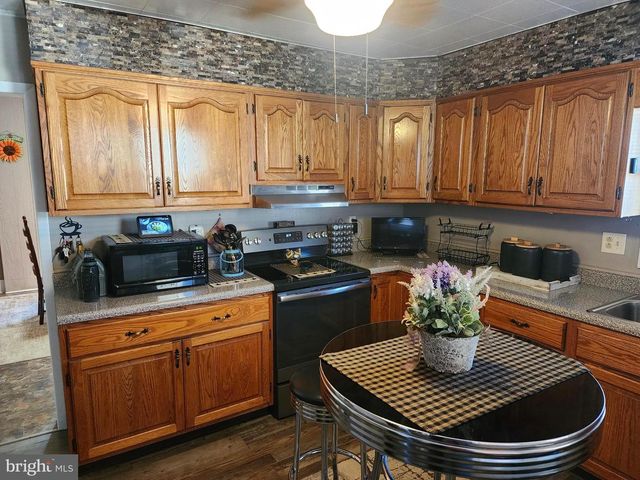 11005 KREIGHBAUM RD, Corriganville, MD 21524