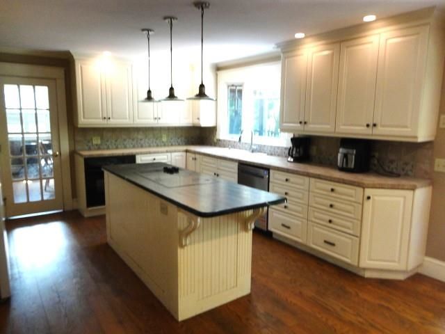 95 Crescent Road, Burlington, VT 05401