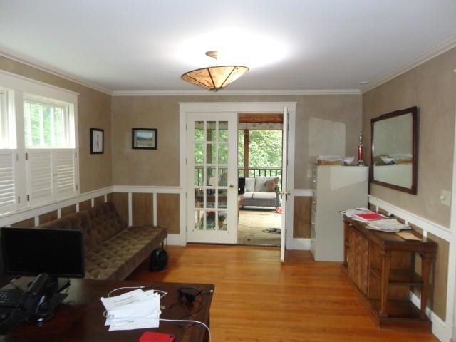 95 Crescent Road, Burlington, VT 05401