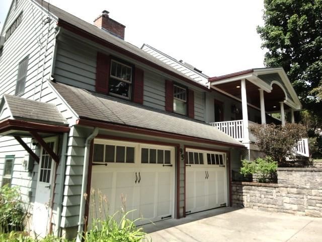 95 Crescent Road, Burlington, VT 05401