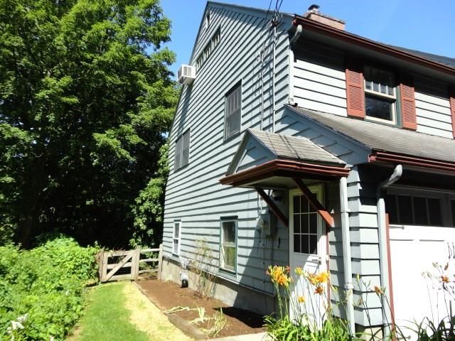 95 Crescent Road, Burlington, VT 05401