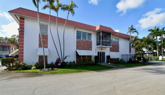 3550 NW 8th Avenue 810, Pompano Beach, FL 33064