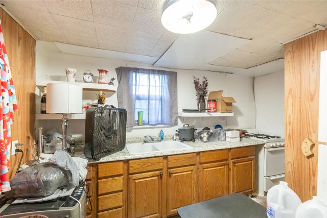 1401 Cottonwood Street, Abilene, TX 79601