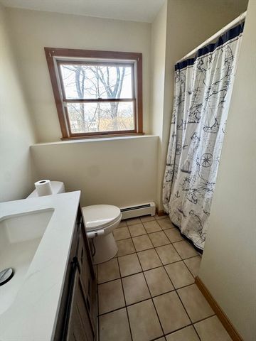 15 Curlew St single, Boston, MA 02132